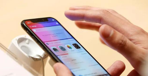 阿克苏苹果手机维修分享点击iPhone 屏幕没有响应怎么办 